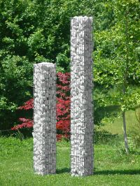 S�ulen & Mauern