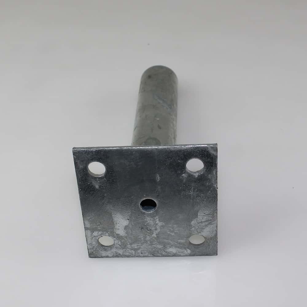 Bodenplatte für Rundpfosten 42mm / 100x100x4,0mm lang verzinkt