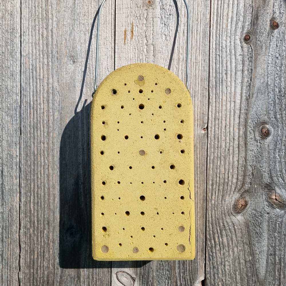Insektenblock Holzbeton