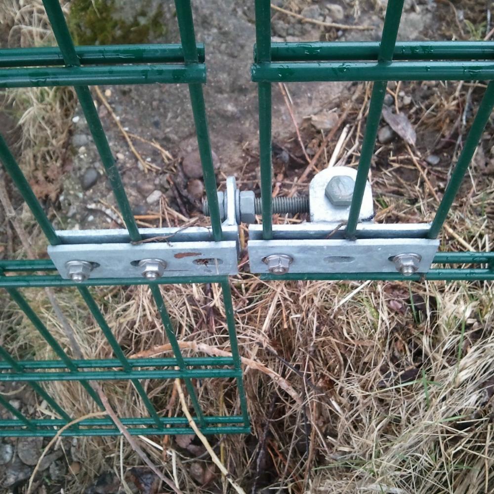 Toranschlag für Gittermatte verzinkt