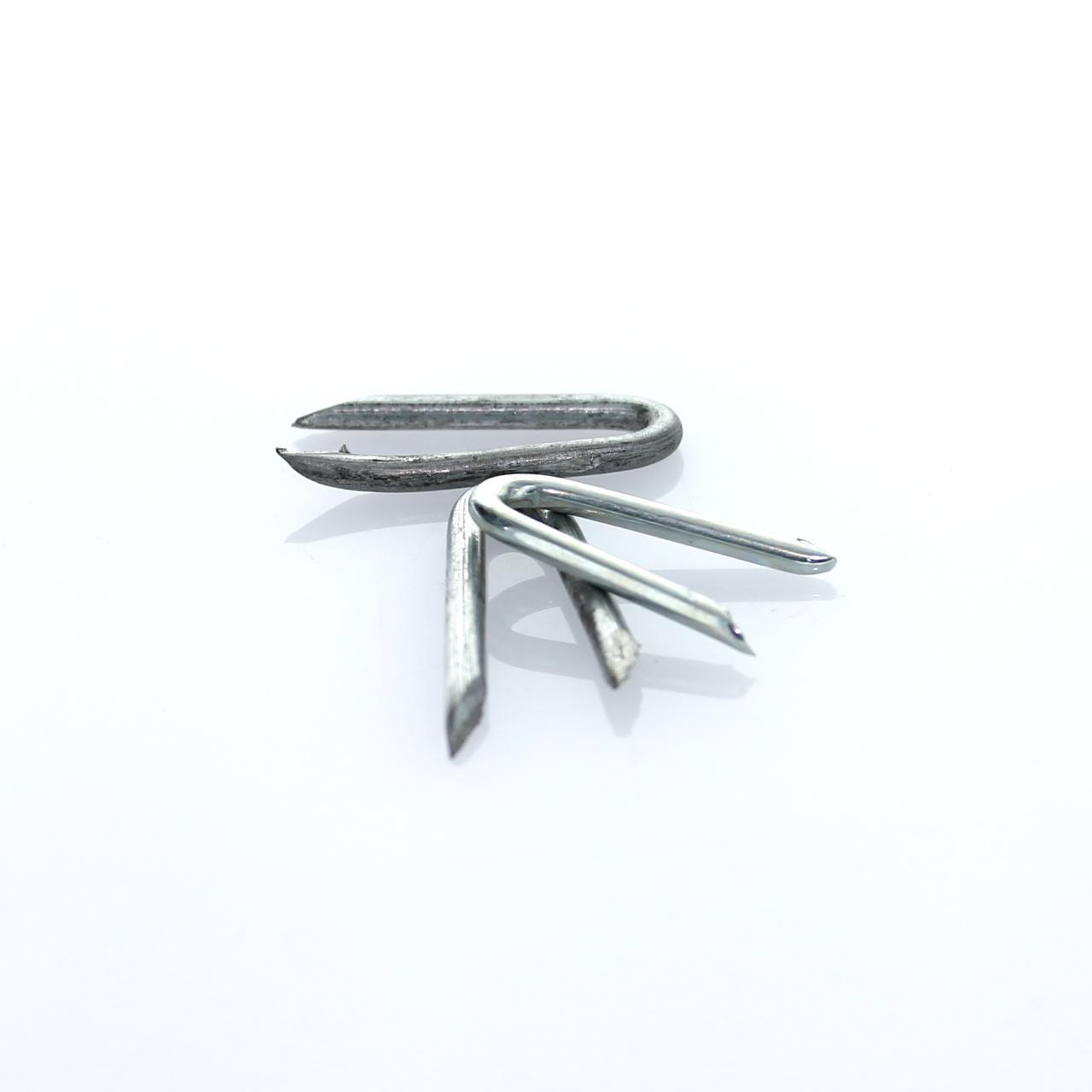 Krampen 3,1x31 mm per kg in verzinkt