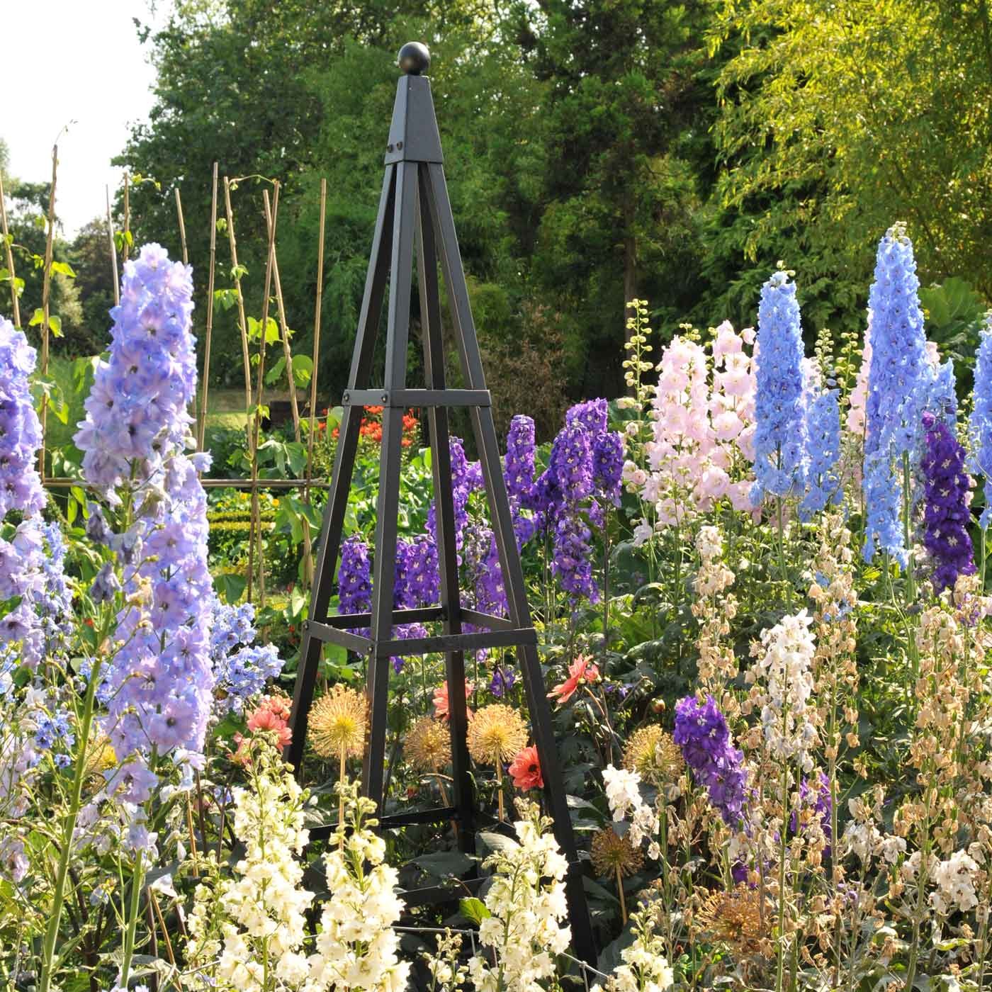 Obelisk Pyramide 2000 x 600 mm schwarz matt