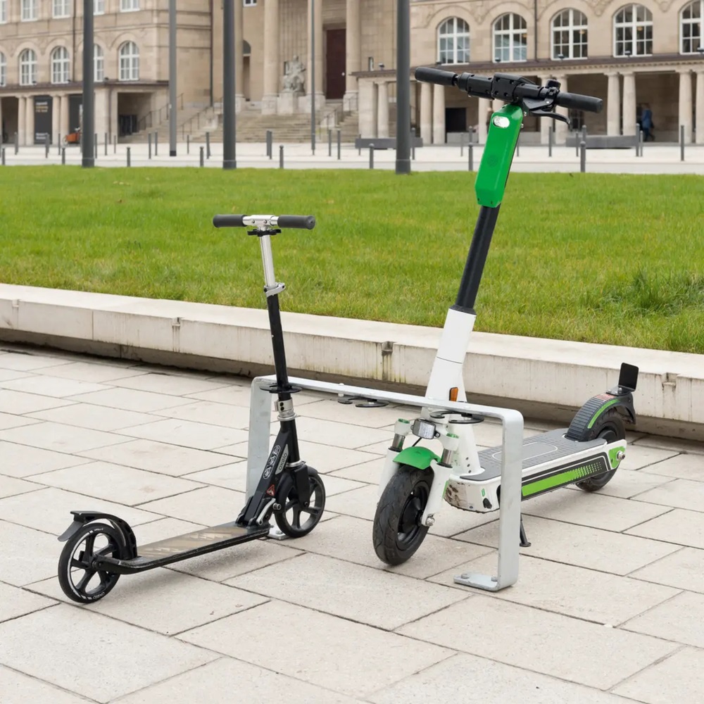 Scooter-Parker Bodenmontage 5 Plätze feuerverzinkt