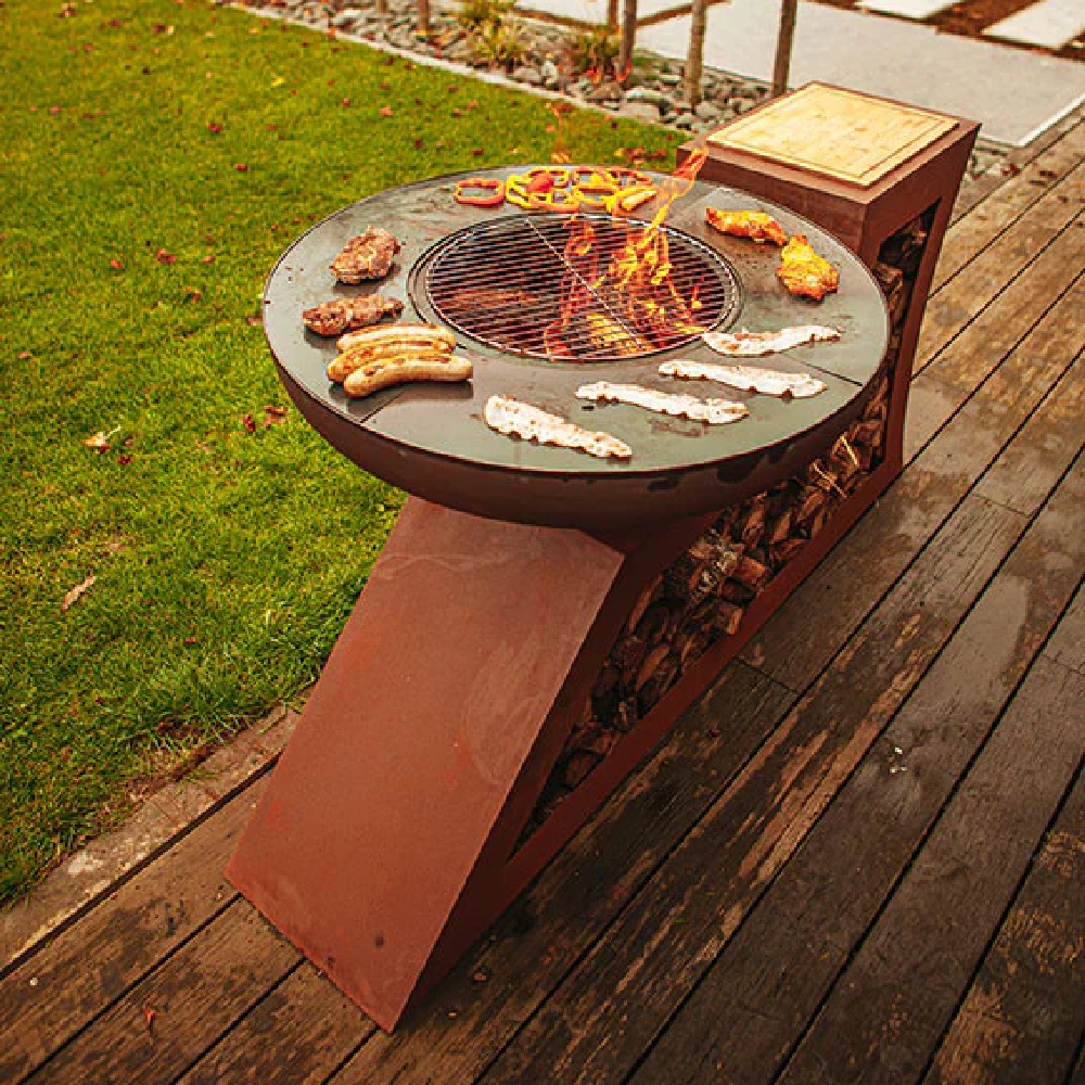 Rost Gartengrill L-Form mit Feuerring