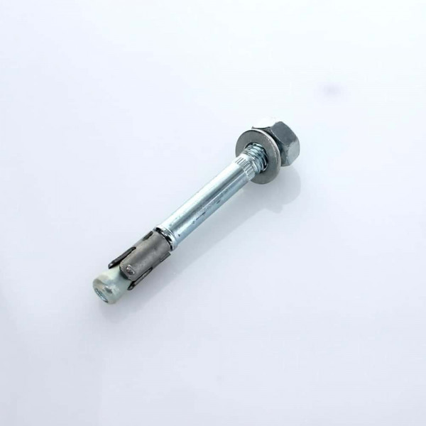 10 mm bohren, problemlos einschlagbar, verschrauben, fertig