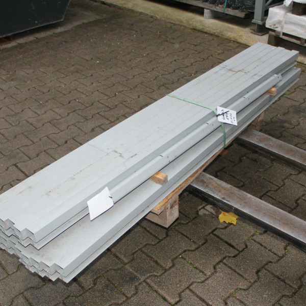 Pfosten Typ UNI Zaunhöhe 1230 mm - Set 14 St.