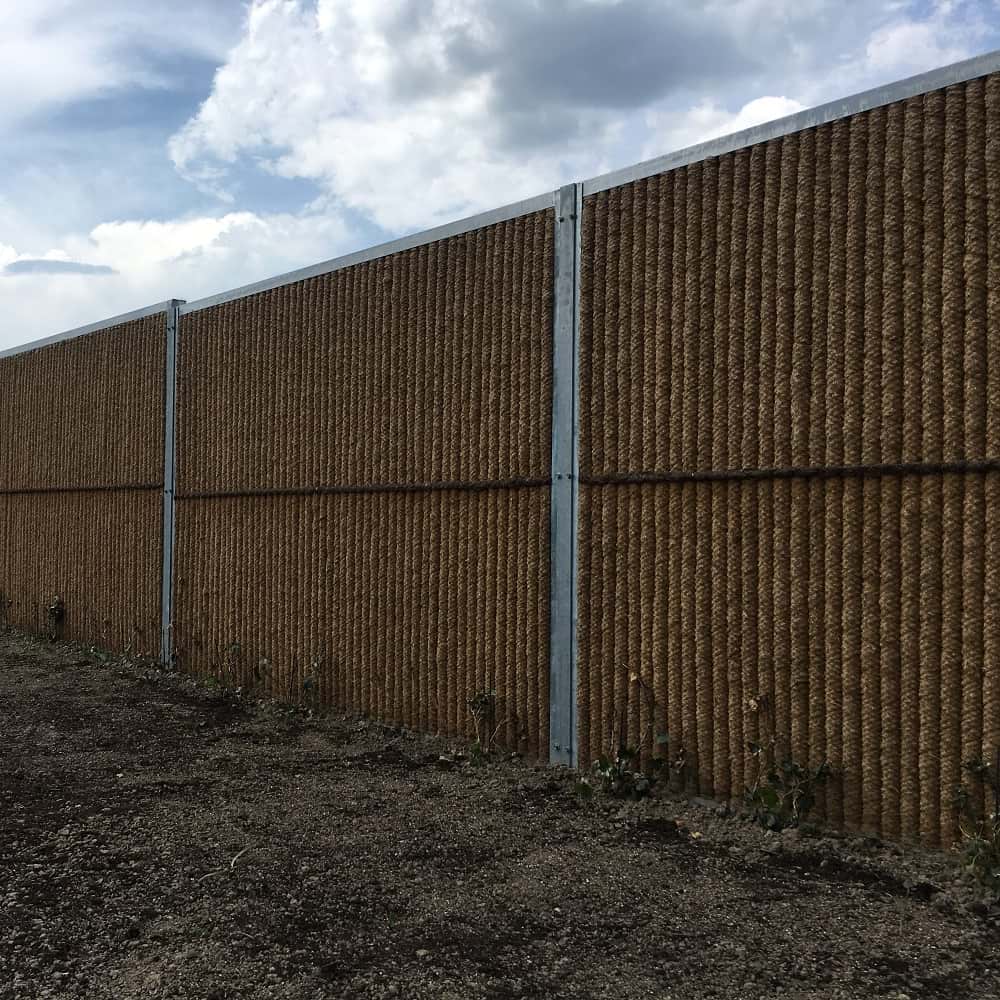 Garden Wall aus Kokos als Sichtschutz und Lärmschutz.