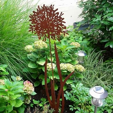 Rost dekorative Gartenstecker für Ihren Vorgarten